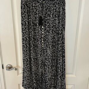 Black A-line Midi Skirt with Smocked Tie Front for Casual Wear